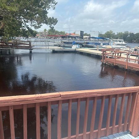 Good Times Motel And Marina Steinhatchee Buitenkant foto