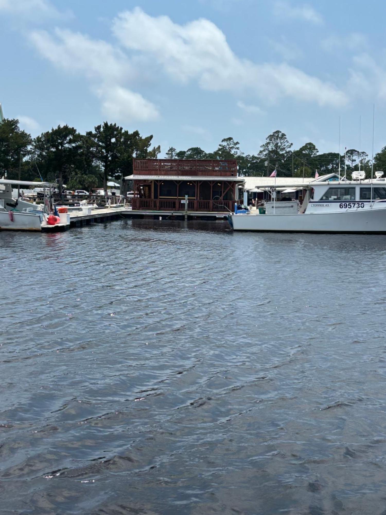 Good Times Motel And Marina Steinhatchee Buitenkant foto